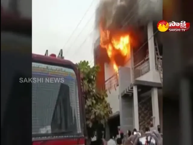 Huge Fire Broke Out In a House In Shilpa Estate