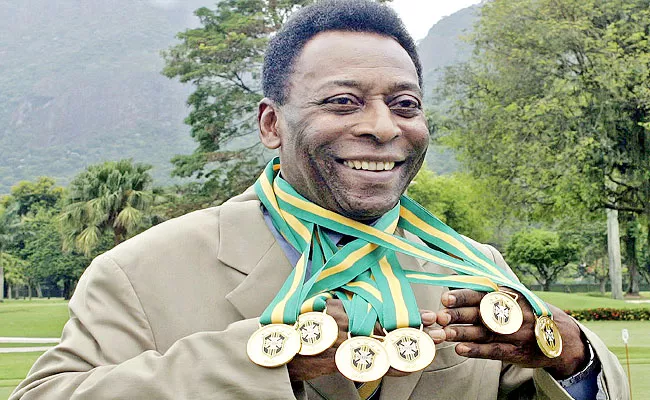 Unbreakable Records Of Legendary Football Player Pele Dies Age Of 82 - Sakshi