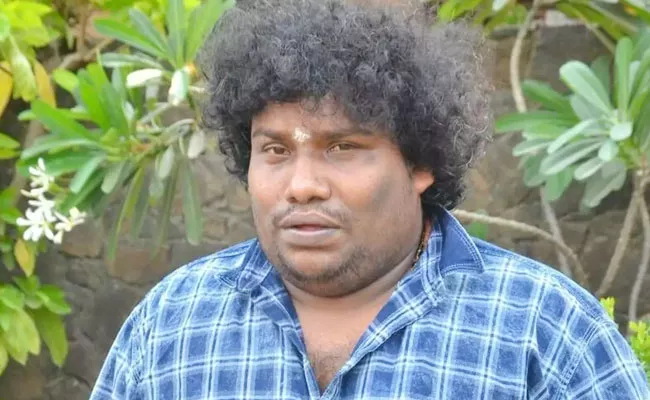 Producer Ginnis Kishore Fires On Actor Yogi Babu in Movie  - Sakshi