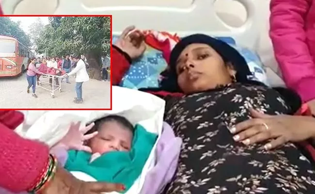 UP Bulandshahr Woman gives birth to baby in bus - Sakshi