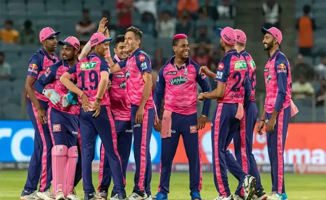 Rajasthan Royals might pick at mini auction - Sakshi