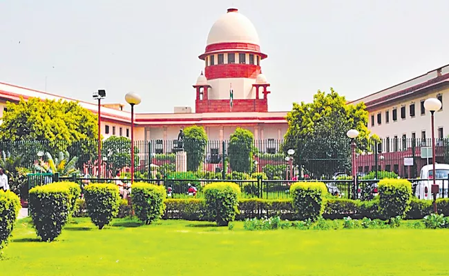 Sakshi Guest Column By ABK Prasad On Supreme Court Of India