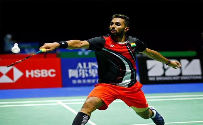 HS Prannoy loses to Japans Naraoka in BWF World Tour Finals opener - Sakshi