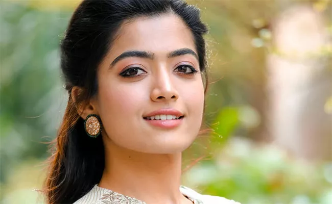 Rashmika Mandanna Comments On Kantara Movie And Banned In Kannada Industry - Sakshi