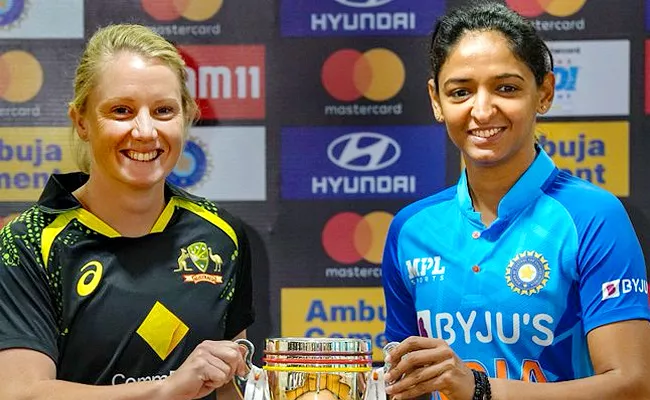 Alyssa Healy wins toss, India batting first in 1st T20 - Sakshi