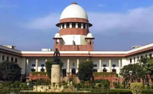 Supreme Court staring at vacancy crisis in 2023 as 9 judges set to retire - Sakshi