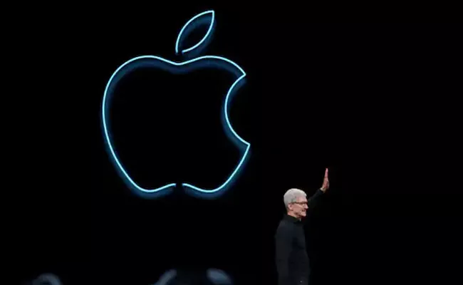 Apple First Foldable May Be Launched In 2025 - Sakshi