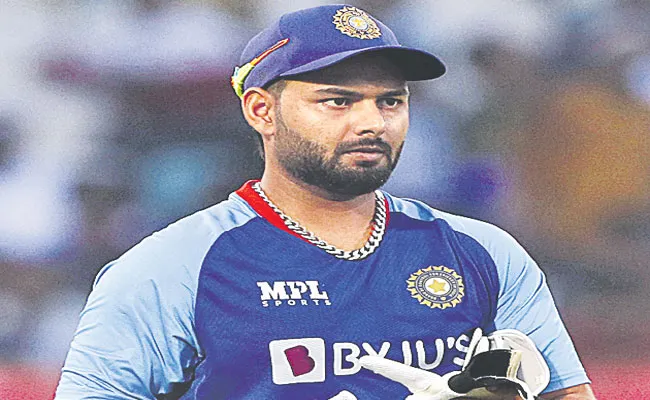 Rishabh Pant Condition Stable-Take 6 Months To Recover From Injuries - Sakshi