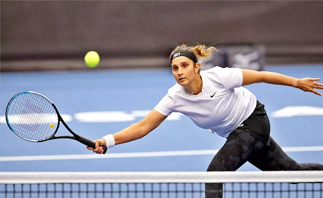 Adelaide Open 2023 Sania Mirza Pair Lost In 1st Round Out Of Tourney - Sakshi