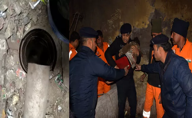 6 Year Old Boy Rescued Safely From 60 Ft Deep Borewell In UP Hapur - Sakshi