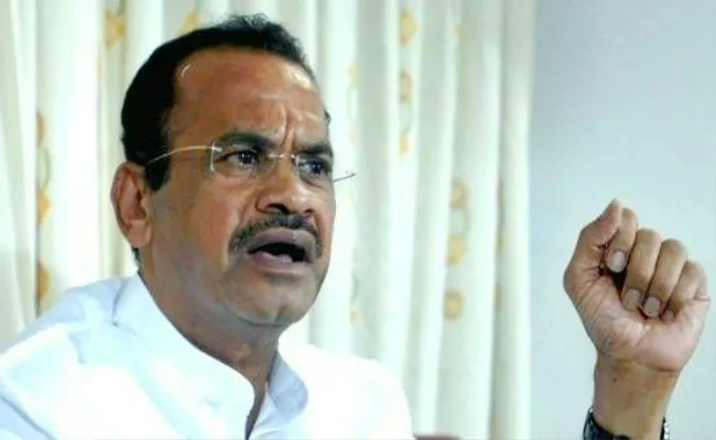 Manikrao Thakre Call Komatireddy Refuse To Come Gandhi Bhavan - Sakshi