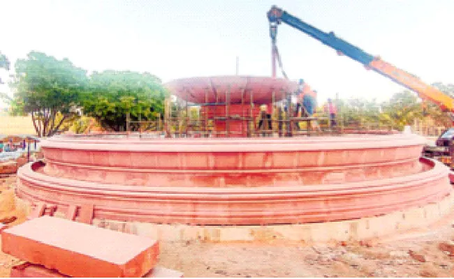 New Secretariat Building Red Stone Fountain Front Of Parliament - Sakshi