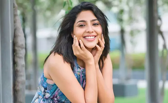 Aishwarya Lekshmi Loves Arjun Das, Shares Post - Sakshi