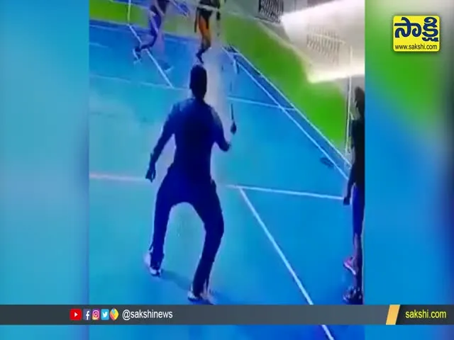 Indian Origin Man Collapses On Badminton Court In Muscat Video Goes Viral