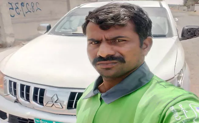 Adilabad Man Died In Road Accident In Dubai - Sakshi