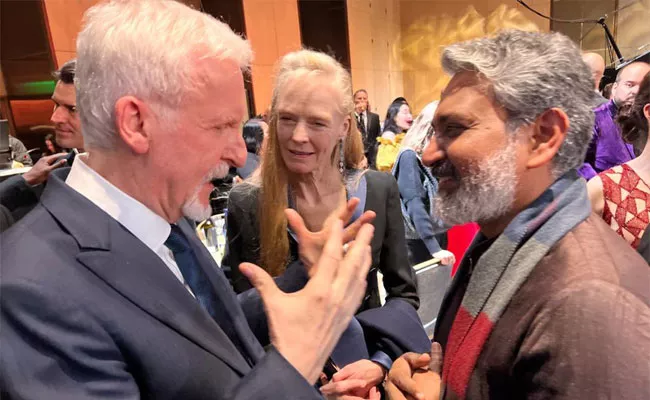 Avatar Movie Director James Cameron Praises SS Rajamouli and RRR Movie - Sakshi