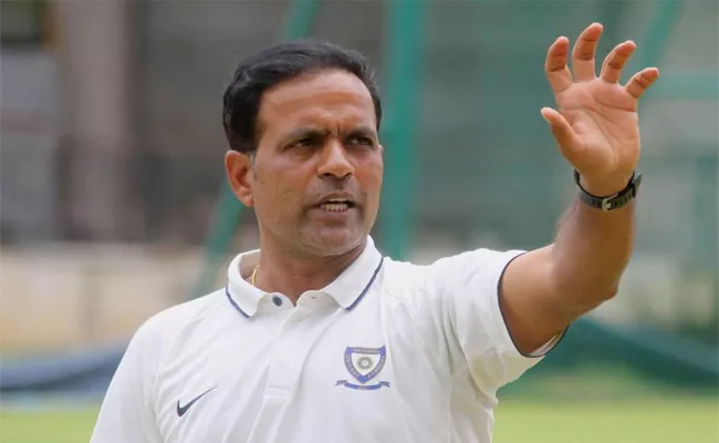 Punjab Kings appoint exselector Sunil Joshi as spin bowling coach - Sakshi