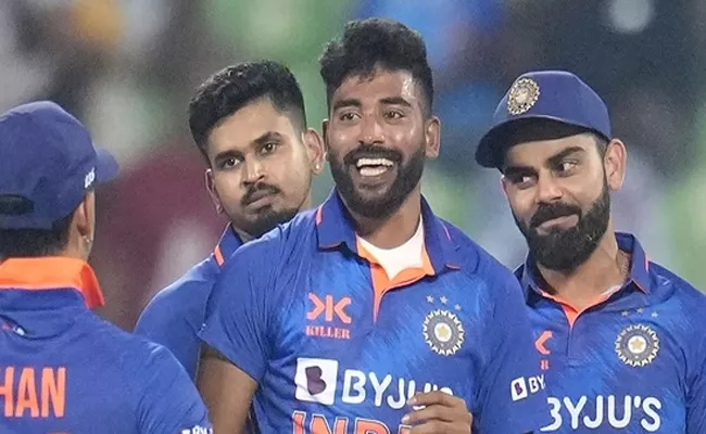 Team India Pacer Mohammed Siraj Improving His Talent Day By Day - Sakshi