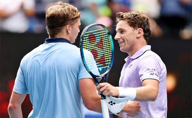 Australian Open: World No-3-Casper Ruud Knocked-Out-By-Jensen-Brooks - Sakshi