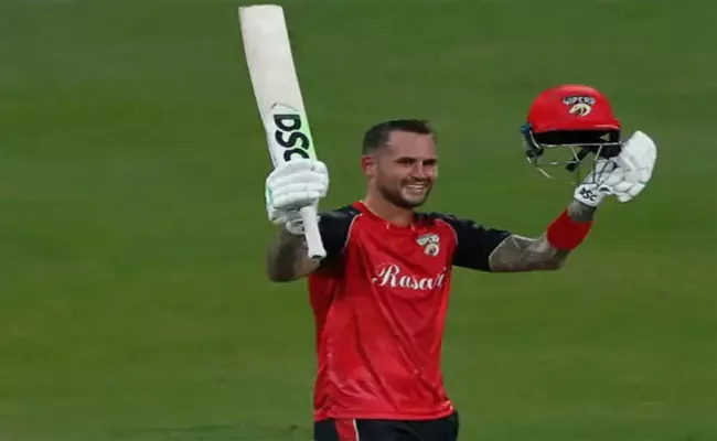 ILT20 2023: Alex Hales Out For 99 Vs Gulf Giants - Sakshi