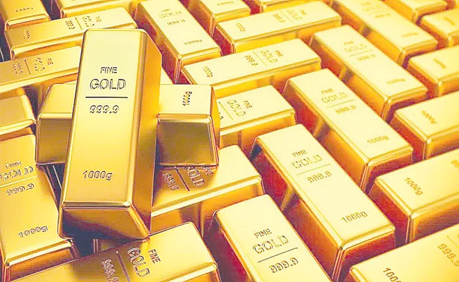 Inflow in gold ETFs drops 90percent in 2022 - Sakshi