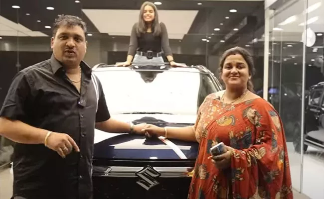 Tv Actress Sreevani Buy New Car Swift Grand Vitara - Sakshi