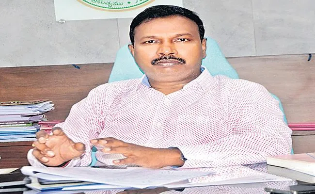 Single Corona Case Not Register In Telangana: Health Director Srinivasa Rao - Sakshi