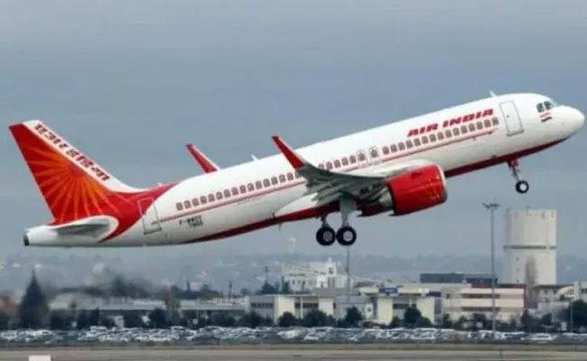 Rangareddy District Consumer Forum imposed fine Rs 10,000 to Airindia - Sakshi