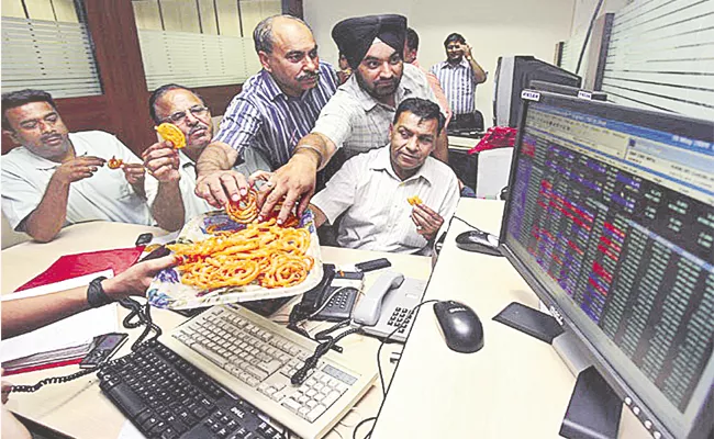 Nifty Ends 18,200, Sensex Gains 327 Points - Sakshi