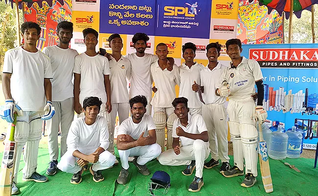 Sakshi Premier League Khammam: Sri Chaitanya Jr College Reach Semis 1