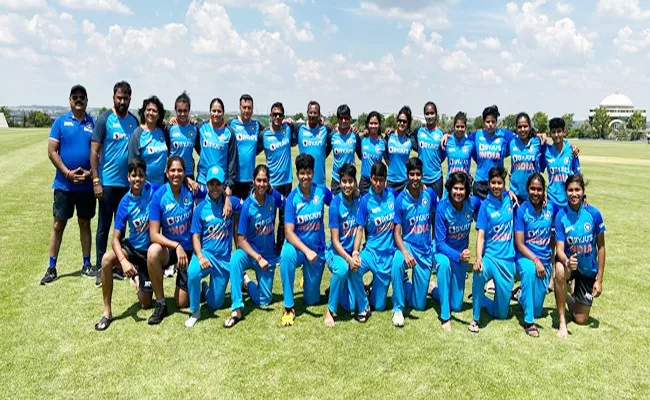 U19 SA W Vs Ind W: Yashasri Stars India Clean Sweep South Africa - Sakshi