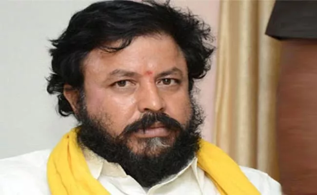 Case Registered against former TDP MLA Chintamaneni Prabhakar - Sakshi