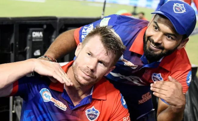 David Warner Heartfelt Post For Brother Rishabh Pant Goes Viral - Sakshi