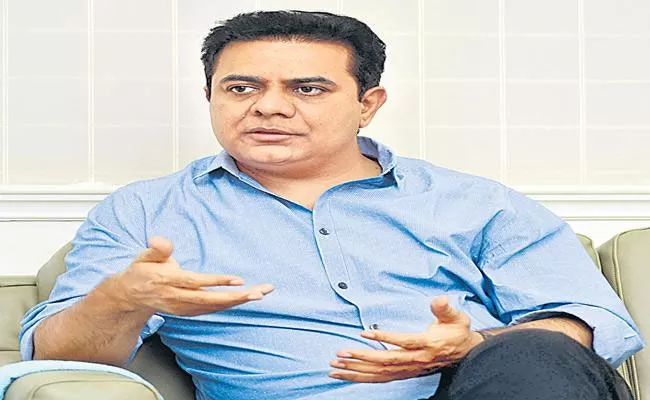 Minister KTR unveils fragrance emitting silver saree - Sakshi