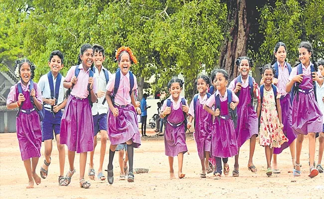 Education Departmet Says Jan 12-18th Sankranthi Holidays For Schools - Sakshi