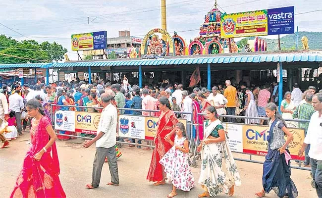 Endowments Department Neglecting Peddamthalli Temple At Palwancha - Sakshi