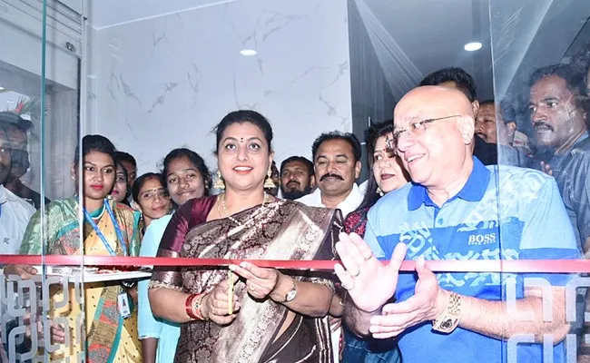 Minister Roja Inaugaurated Lalitha Jewellery Show room In Chittoor - Sakshi