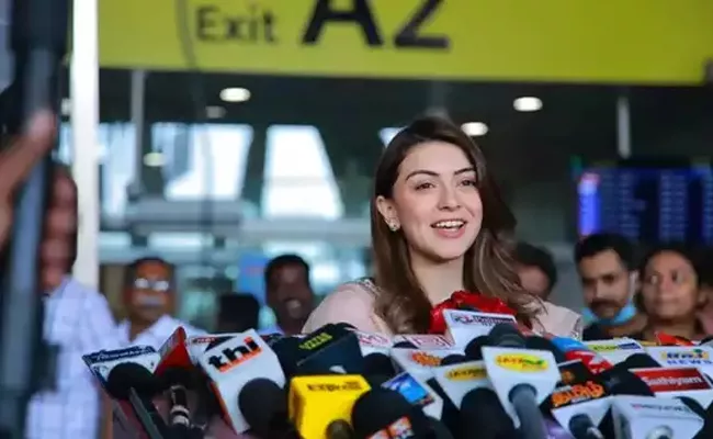 Hansika Motwani Arrives In Chennai For First Time After Her Wedding - Sakshi