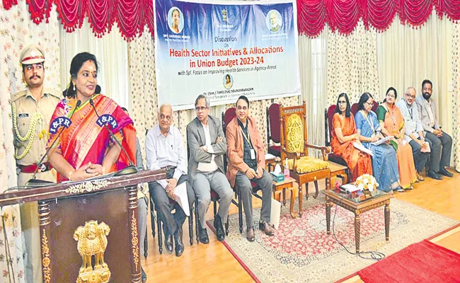 Governor Tamilisai Soundararajan Meeting With Health Dept Officials At Raj Bhavan - Sakshi