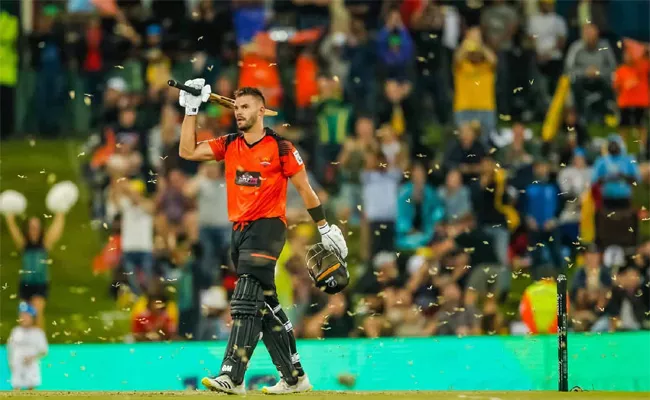 Aiden Markrams century guides Sunrisers Eastern Cape to final - Sakshi