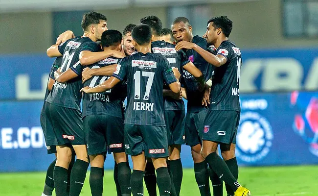 Indian Super League: Odisha FC Beat Hyderabad Hyd In 2nd Place - Sakshi