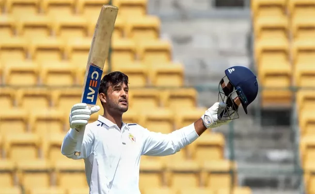 Ranji Trophy 2022 23: Karnataka, Saurashtra Lead On Day 4 Stumps - Sakshi