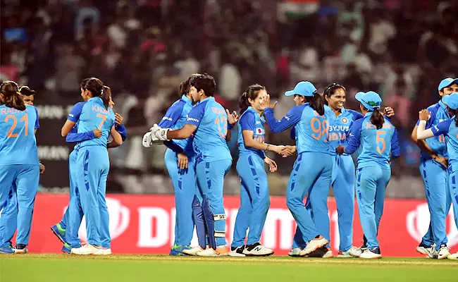 India Predicted Playing Eleven Vs Pak Match T20 Womens WC 2023 - Sakshi