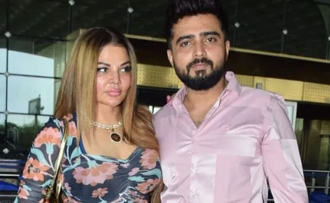 Iranian woman accuses Rakhi Sawant husband Adil Durrani - Sakshi