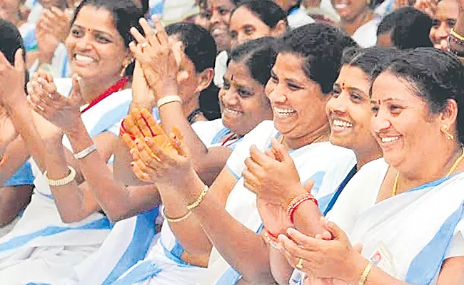 Hyderabad: Harish Rao Says Notification For 1500 Asha Posts Under Ghmc - Sakshi