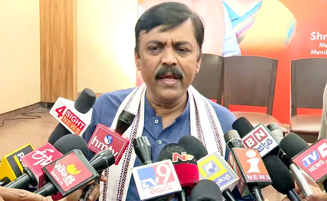 Gvl Narasimha Rao Reaction On Kanna Lakshminarayana Resignation - Sakshi