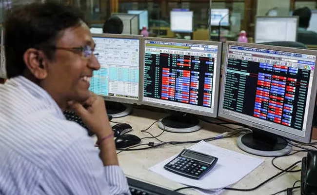 Brokerage Angel One And Motilal Oswal Are Ahead Of Discount Brokerage In Futures And Options - Sakshi