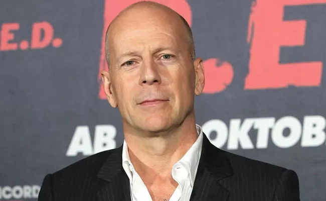 Hollywood Actor Bruce Willis Suffering With Rare Disease Frontotemporal Dementia - Sakshi