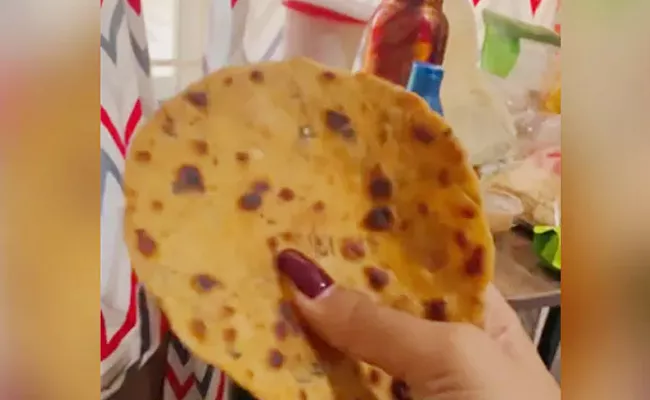 Viral: Hostel ka Khana Unbreakable Roti Attracts Social Media - Sakshi