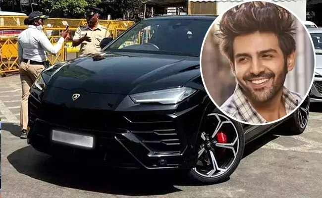 Kartik Aaryan gets fined outside Siddhivinayak temple Of His Car Parking - Sakshi